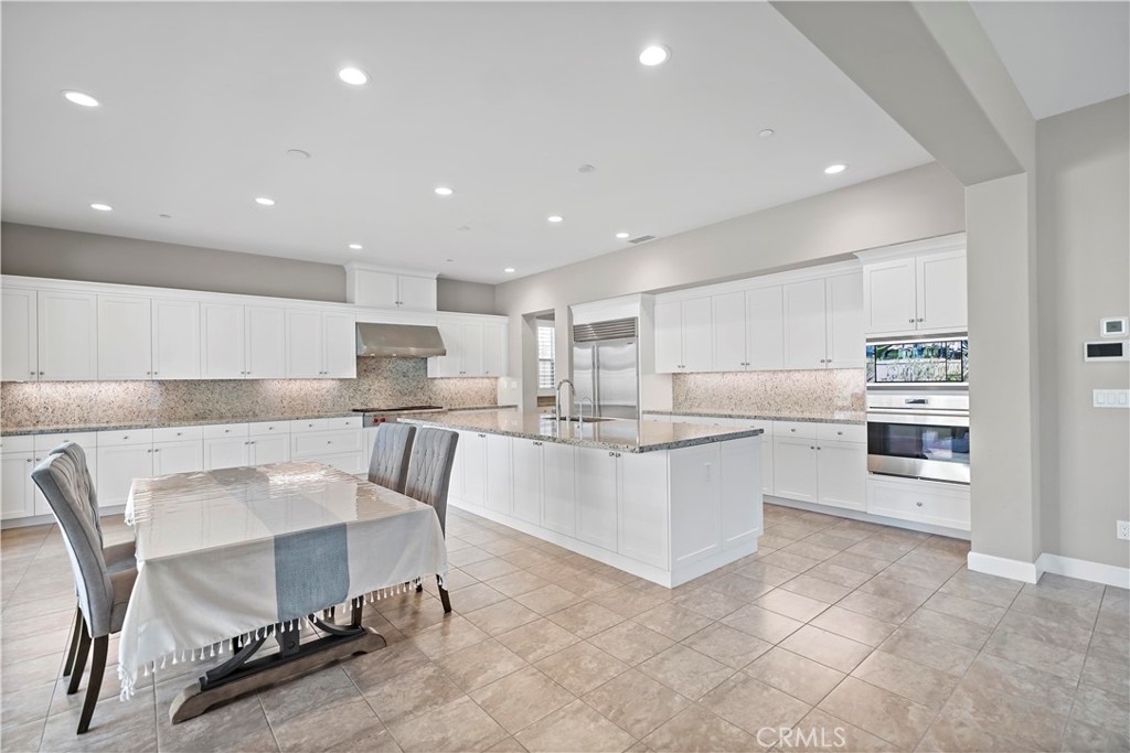 Avalon (EVAVL) - Residential Lease