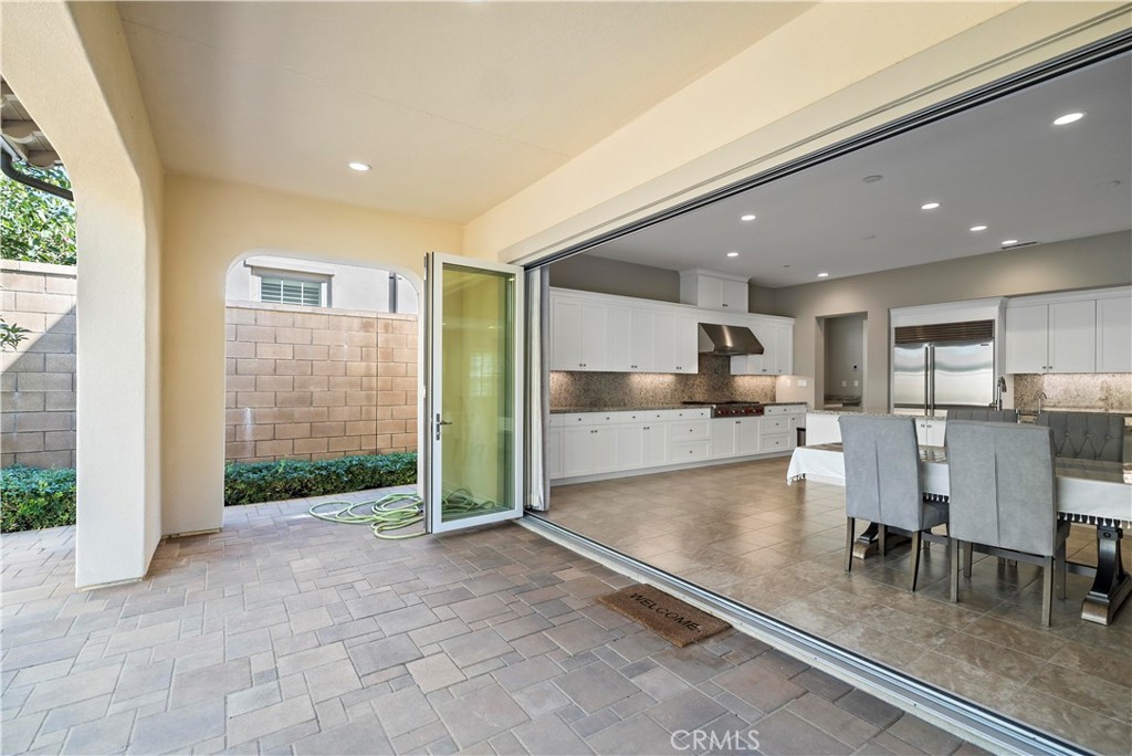 Avalon (EVAVL) - Residential Lease