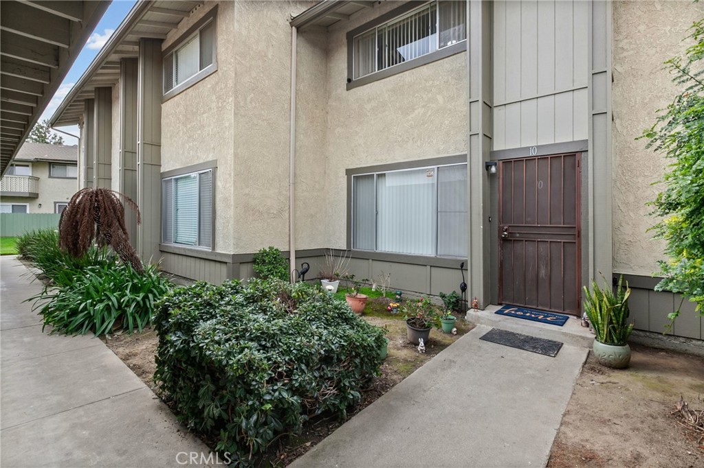 1339 N Bradley Road 10