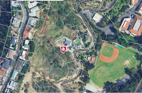Photo of 3747 Camino De La Cumbre, Sherman Oaks, CA 91423 (MLS # SR26226596)