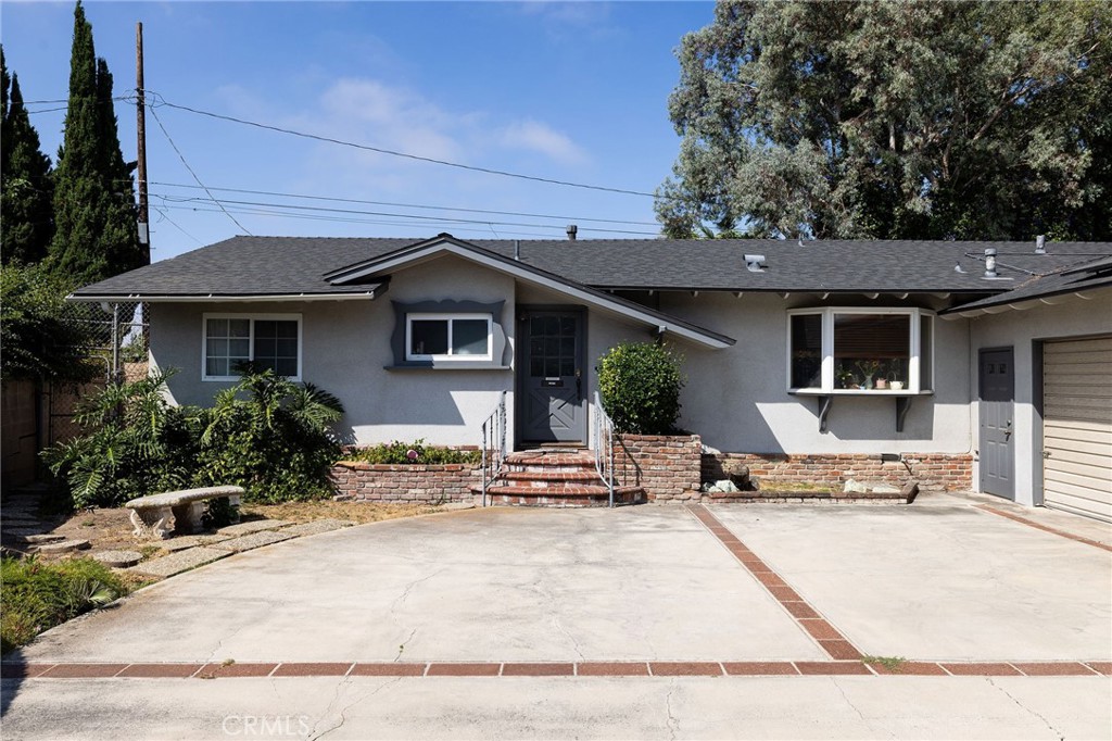 1752 Bent Twig Lane