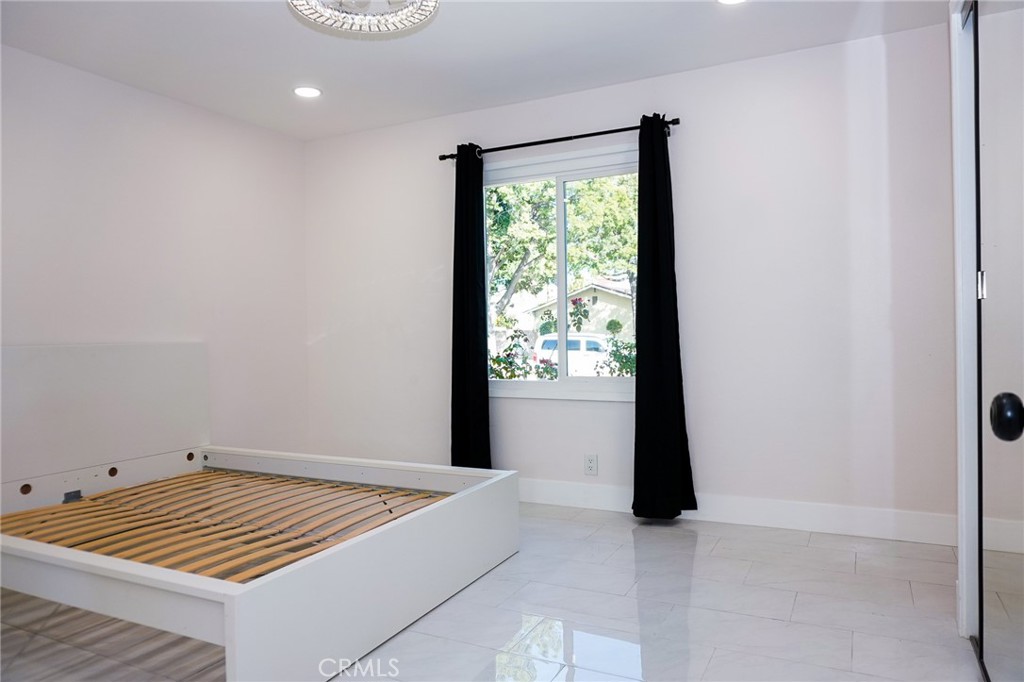 / - Residential Lease