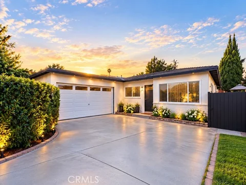 MLS: OC26196403