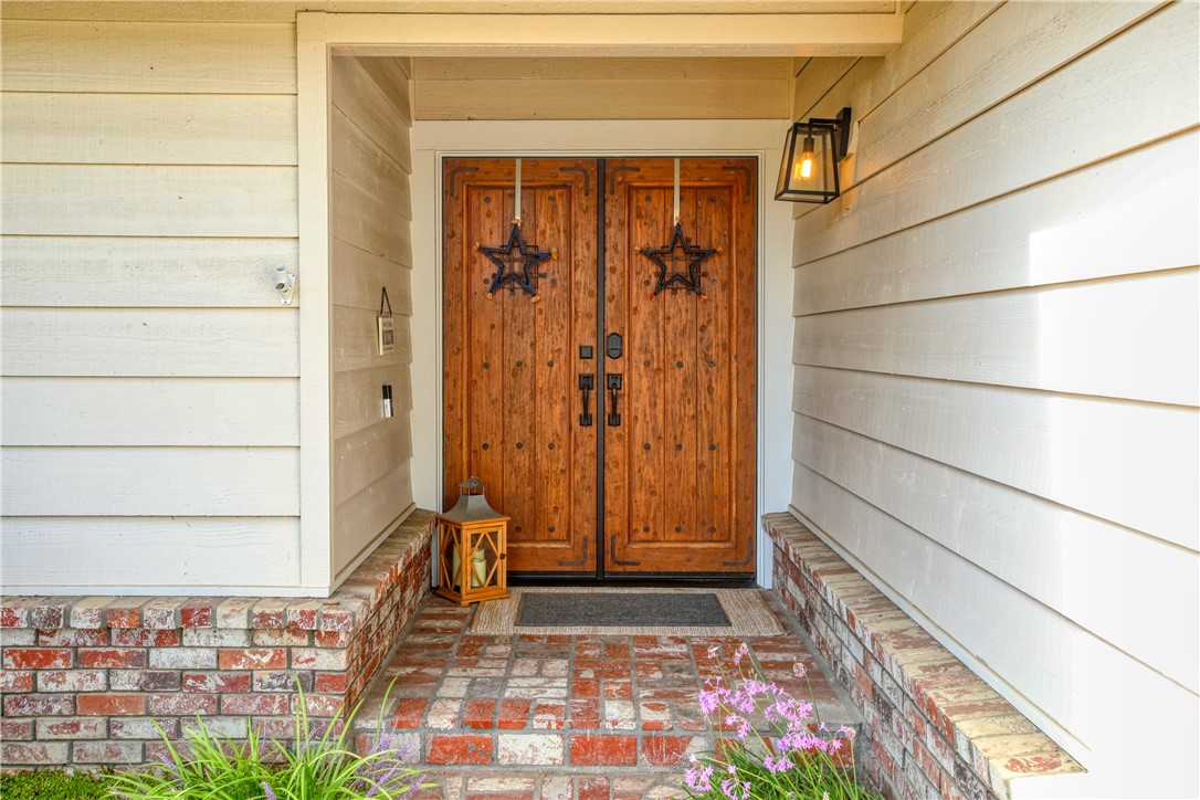 East of 101(500) - Residential