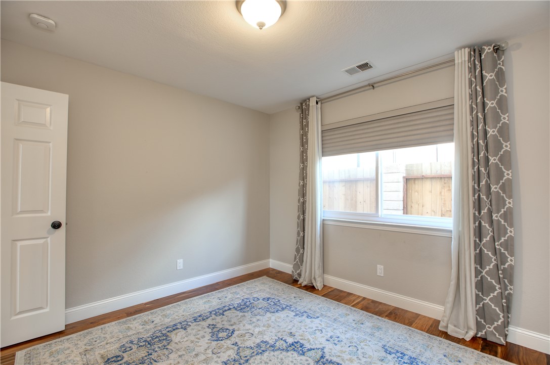 East of 101(500) - Residential