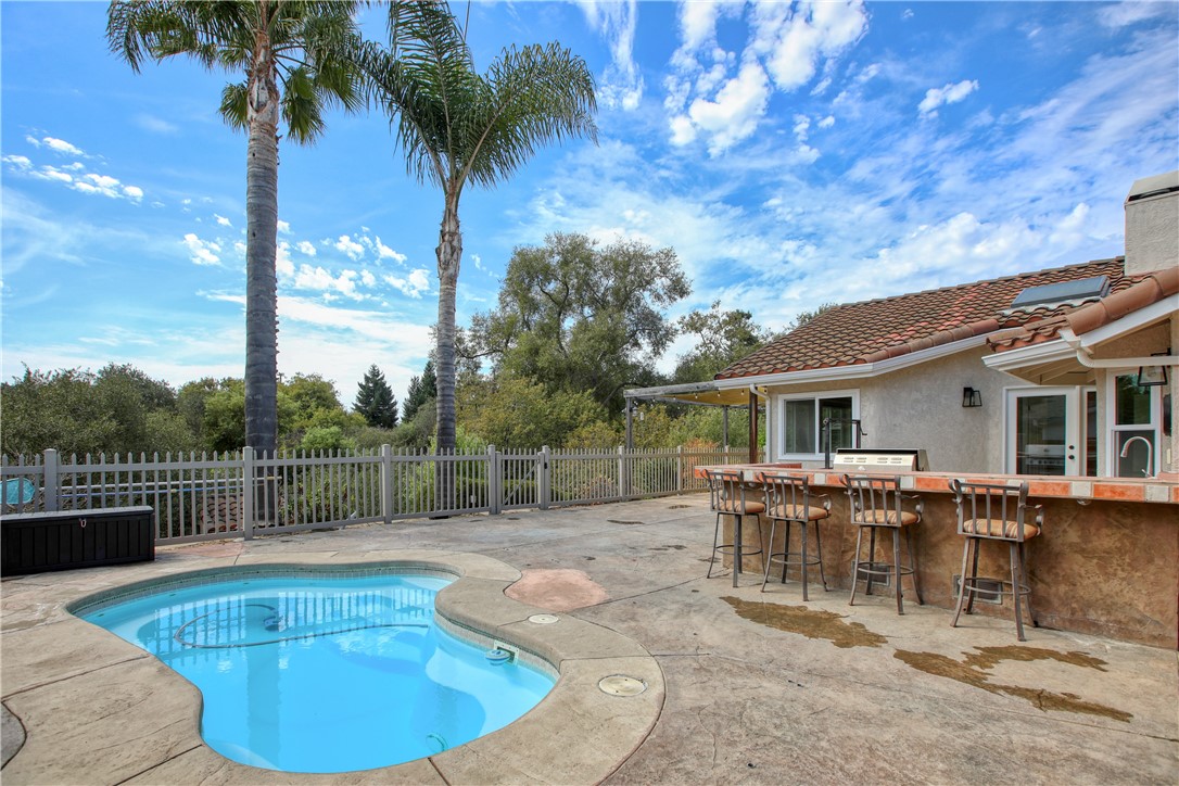 East of 101(500) - Residential