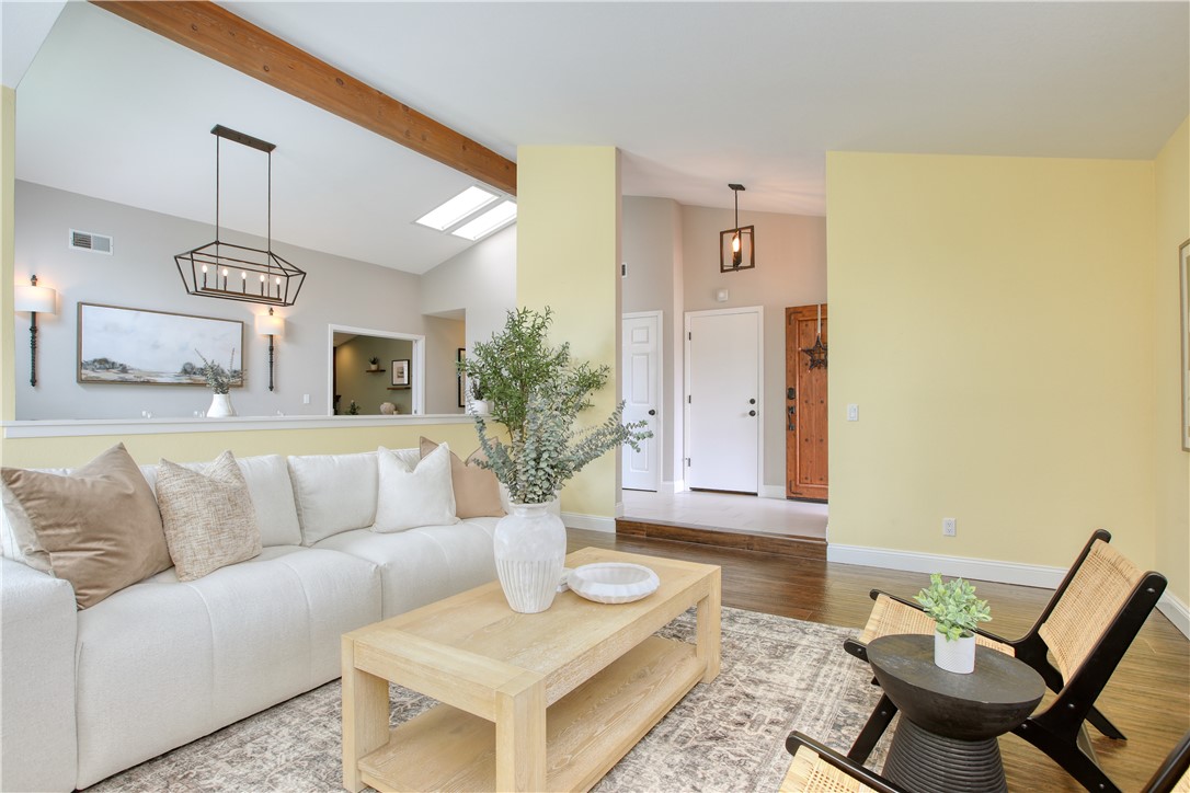 East of 101(500) - Residential