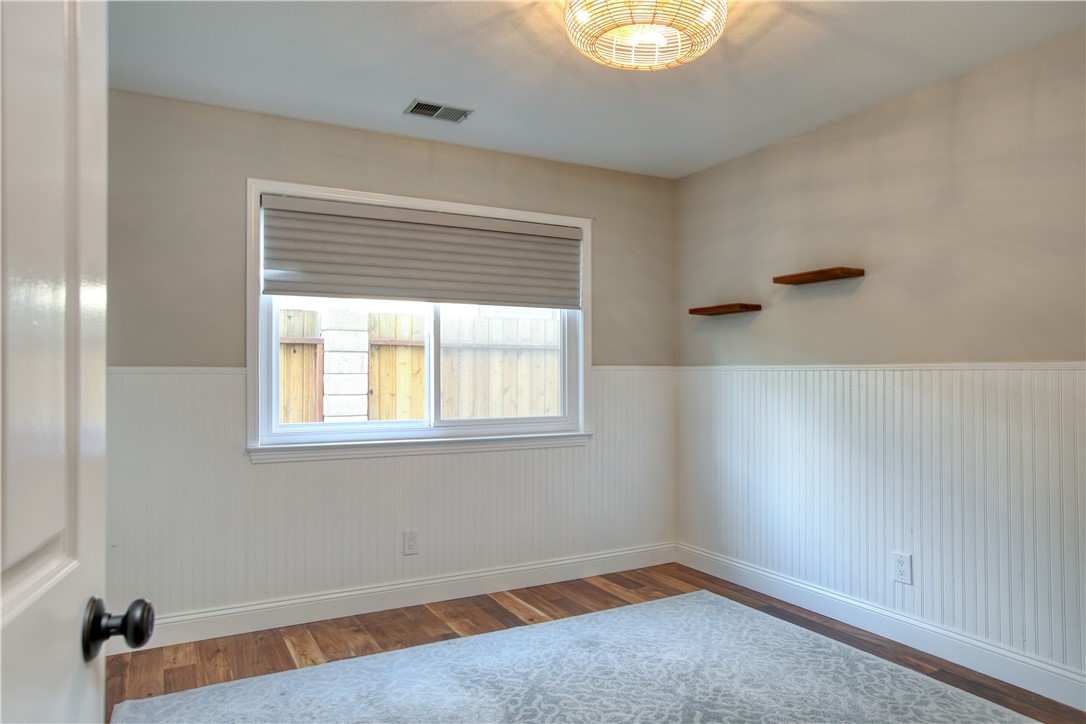 East of 101(500) - Residential