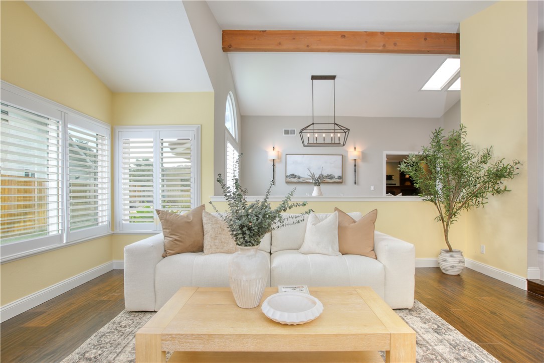 East of 101(500) - Residential
