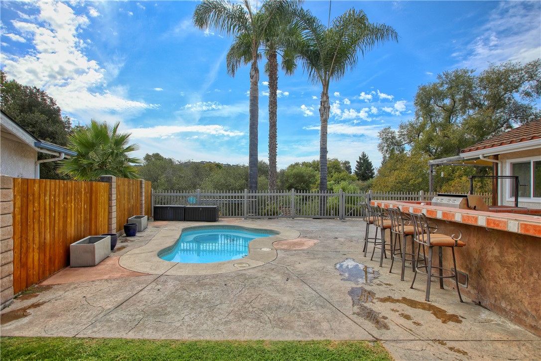 East of 101(500) - Residential