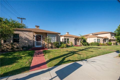 Photo of 1113 N Glenoaks Blvd, Burbank, CA 91504 (MLS # SR26060849)