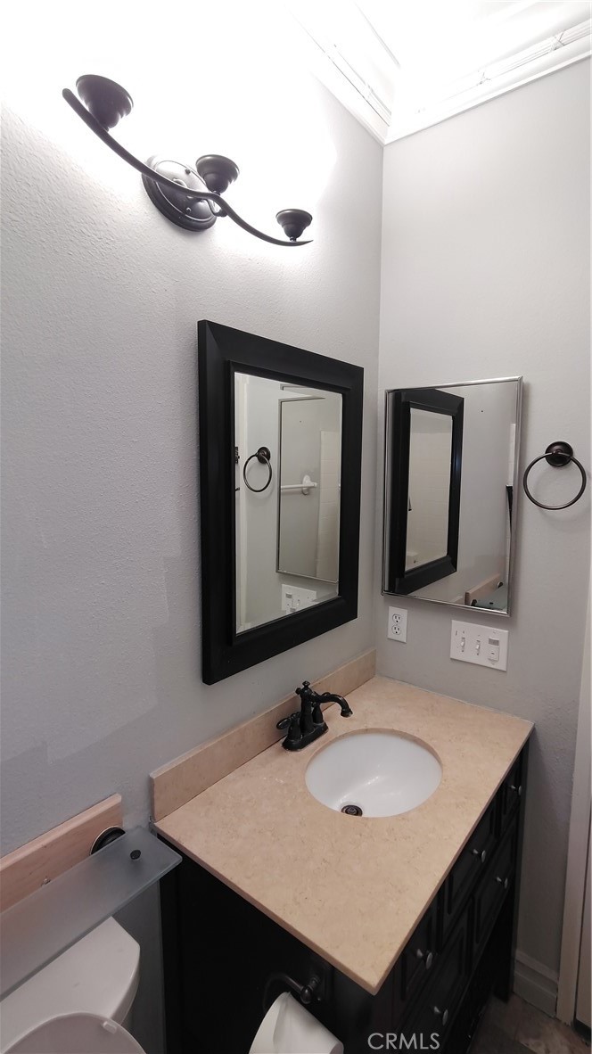 Vista Ladera R2 (VL) - Residential
