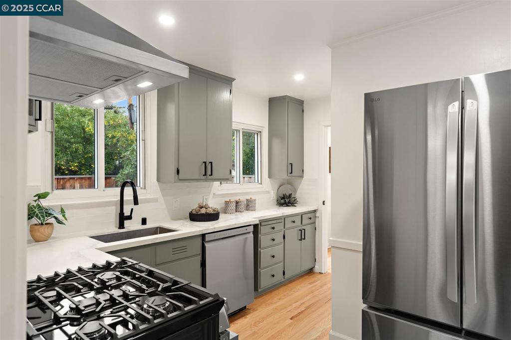 ROSE GARDEN - Residential