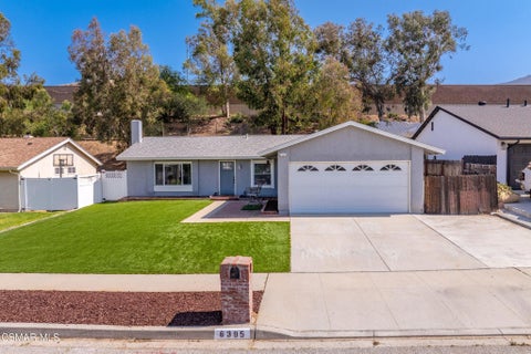 Photo of 6395 Keystone Street, Simi Valley, CA 93063 (MLS # 226002980)