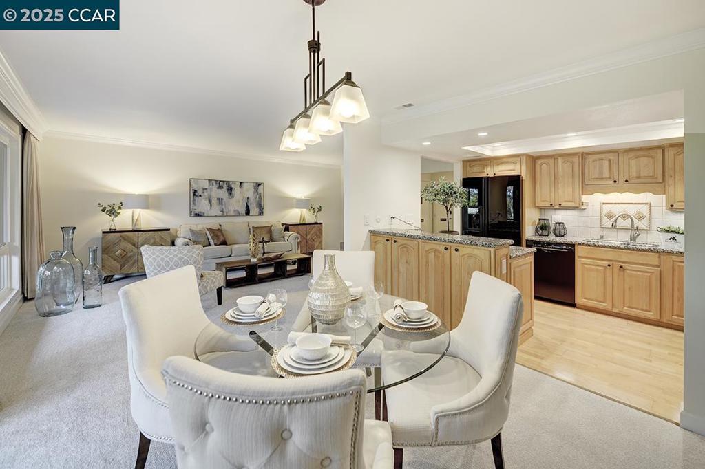 ROSSMOOR - Residential