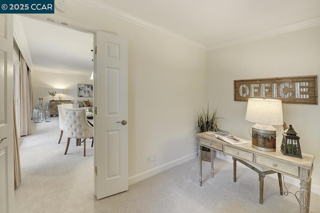 ROSSMOOR - Residential