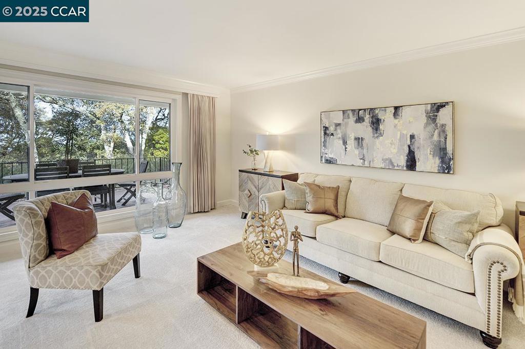 ROSSMOOR - Residential