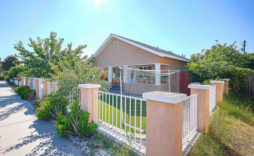 320 W 8Th Avenue