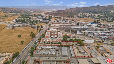 Photo of 31701 Ridge Route Road, Castaic, CA 91384 (MLS # 26867719)
