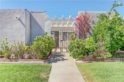 Photo of 2005 Via Mariposa W #B, Laguna Woods, CA 92637 (MLS # OC26216808)