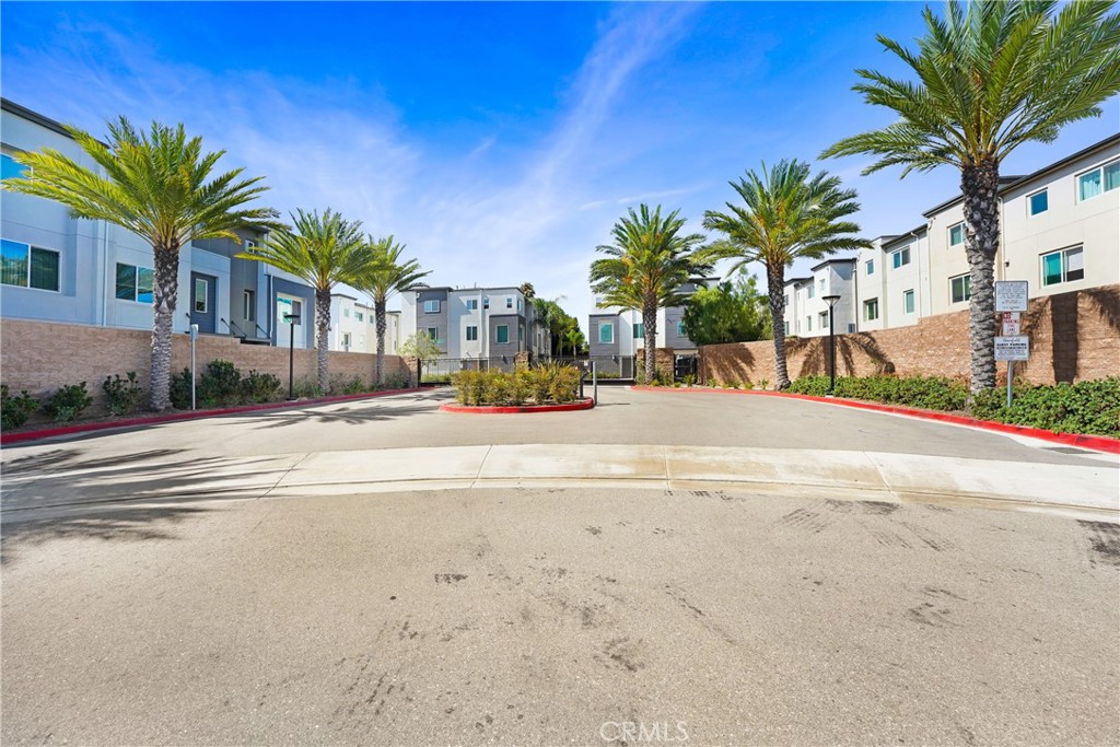 For Lease – Luxury Townhome in the Heart of Gardena!
14033 Zirconia Ln #3, Gardena, CA 90247
Discover luxury living just 20 minutes from Manhattan Beach and Downtown Los Angeles! Located in the gated and beautifully maintained Stonefield Community, this newer-construction townhome (built in 2022) offers modern comfort, style, and convenience.
Property Highlights:
3 spacious bedrooms, each with its own private full bathroom
1,800 sq ft of thoughtfully designed living space
Ground-floor bedroom with private patio—perfect for guests, a home office, or multigenerational living
Open-concept main level with bright and airy living and dining areas
Gourmet kitchen featuring:
Quartz countertops
Large center island
Walk-in pantry
Shaker-style cabinetry
Whirlpool stainless steel appliances
Upstairs primary suite with walk-in closet and private bath
Modern finishes throughout, including laminate flooring, recessed lighting, and central HVAC
Attached two-car garage with direct access
End unit location with no neighbors in front—more privacy and quiet!
Pet-friendly, gated community with guest parking available
Prime Location:
Easy access to the 110 and 91 freeways
Conveniently close to LAX, shopping, dining, public transit, parks, and schools
Ideal for commuters—just 20 minutes to the beach or Downtown LA!
Incredible Value:
This luxurious and well-appointed home is priced to lease below market value—an amazing opportunity in one of Gardena’s most desirable communities.
Don’t miss your chance to lease this move-in-ready gem—schedule your tour today!