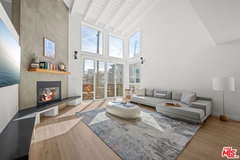 18 Privateer Street 3 Marina Del Rey CA 90292