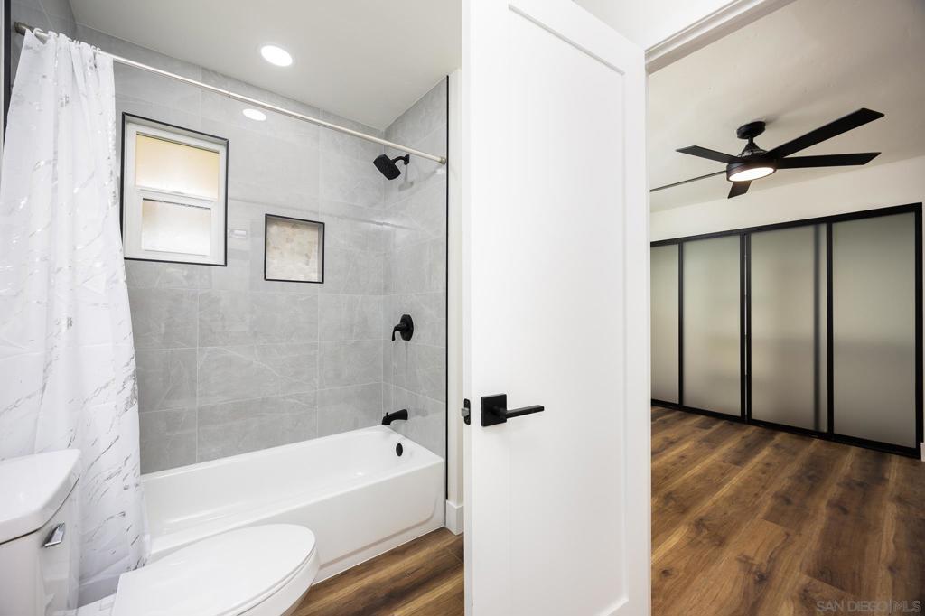 8301 Mission Gorge Rd SPC 176