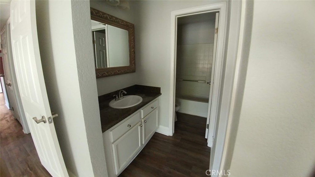 / - Residential Lease