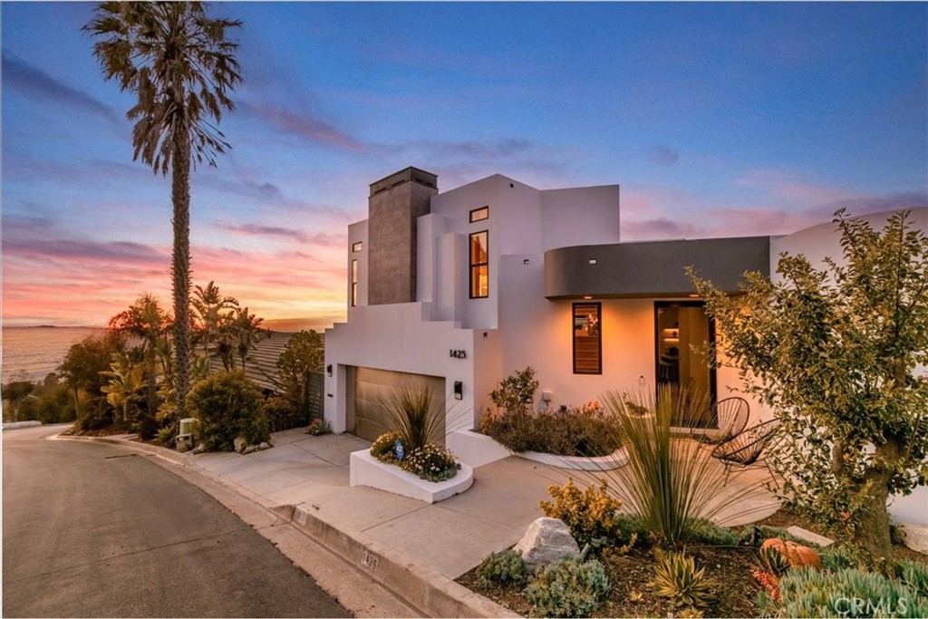 1425 Skyline Drive
