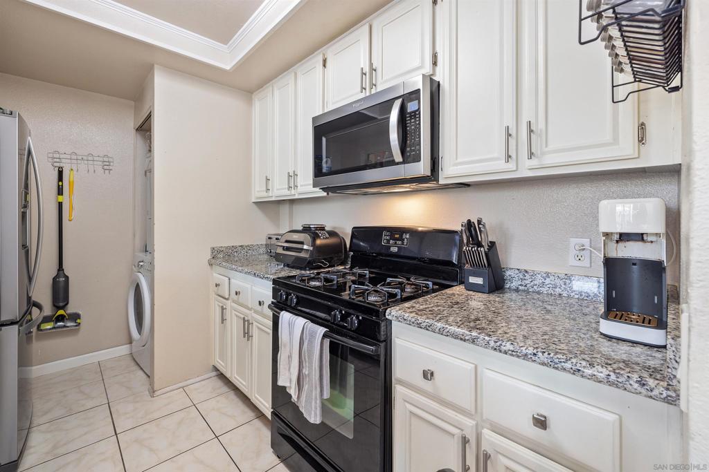 2914 Elm Tree Ct