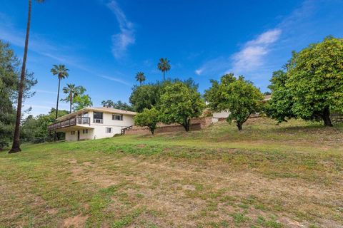27229 Oakmont Valley Center CA 92082