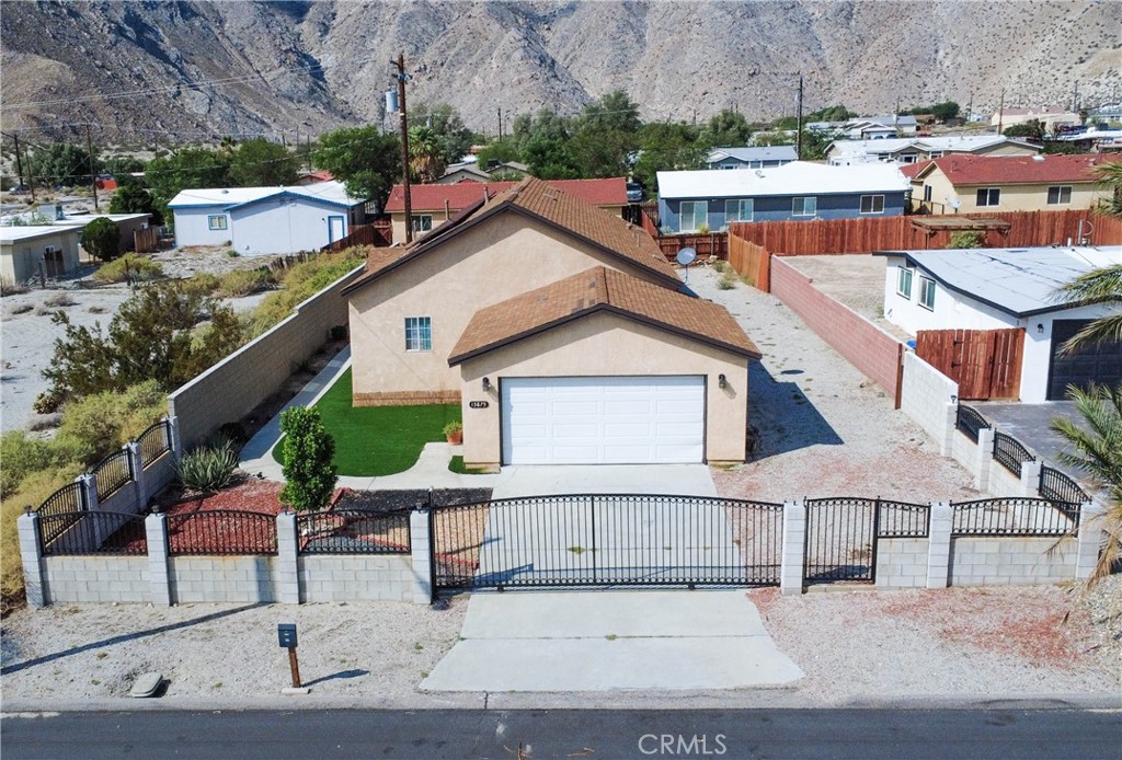 San Jacinto Cove (33126) - Residential