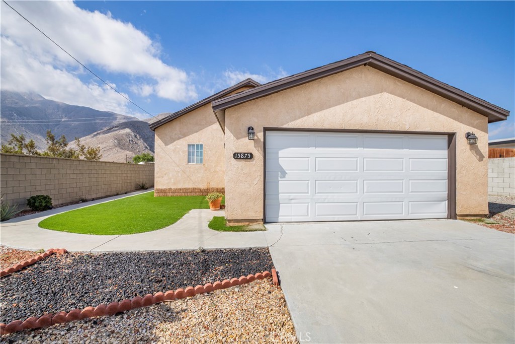 San Jacinto Cove (33126) - Residential