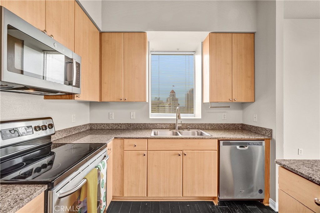 388 E Ocean Boulevard 1514