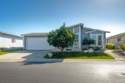 5116 Weymouth Way Oceanside CA 92057