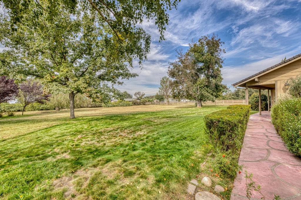 7505 Lovers Lane