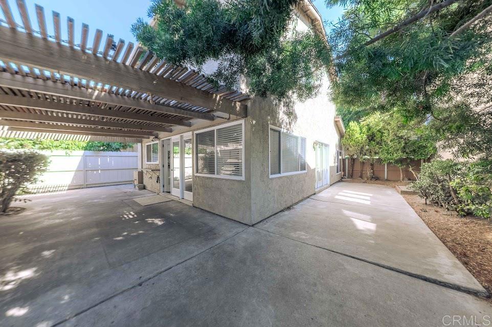 VilPo32283 - Residential Lease