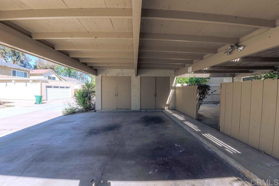 VilPo32283 - Residential Lease