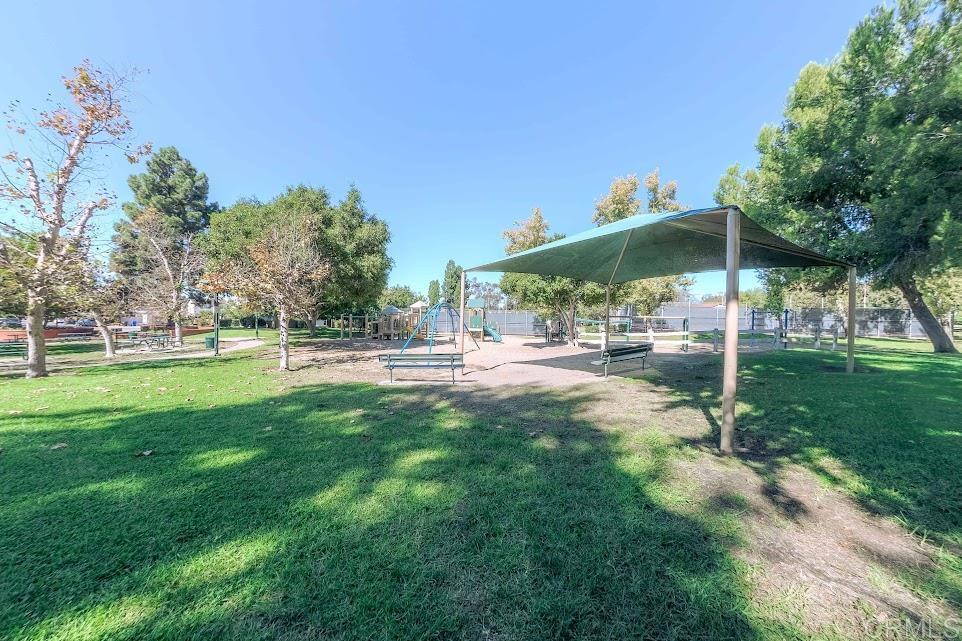 VilPo32283 - Residential Lease
