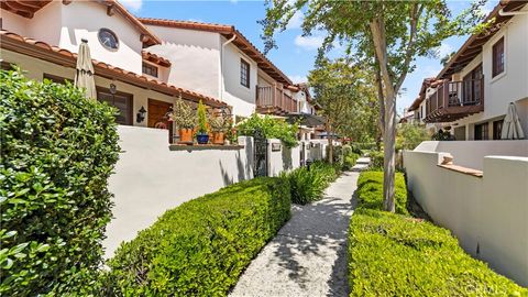 425 E Bougainvillea Glendora CA 91741