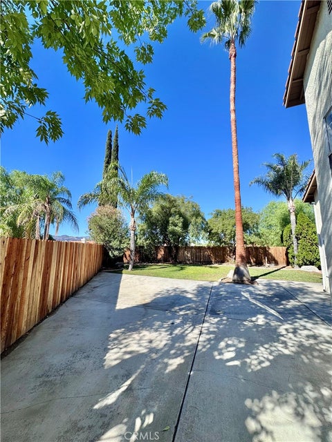 Tiny photo for 24030 Fuschia Court, Murrieta, CA 92562 (MLS # IV26231805)