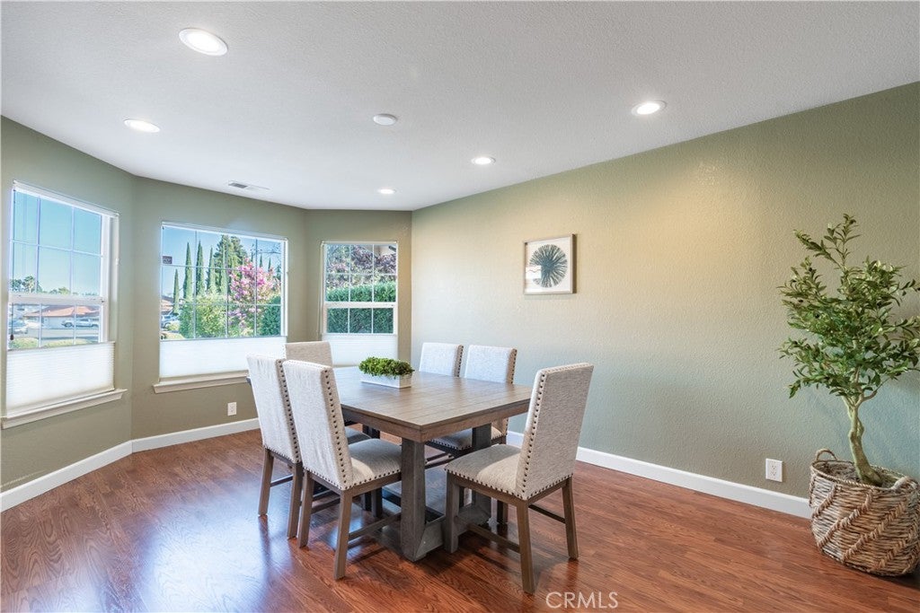 909 Saint Ann