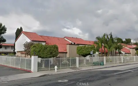 MLS: OC26126043