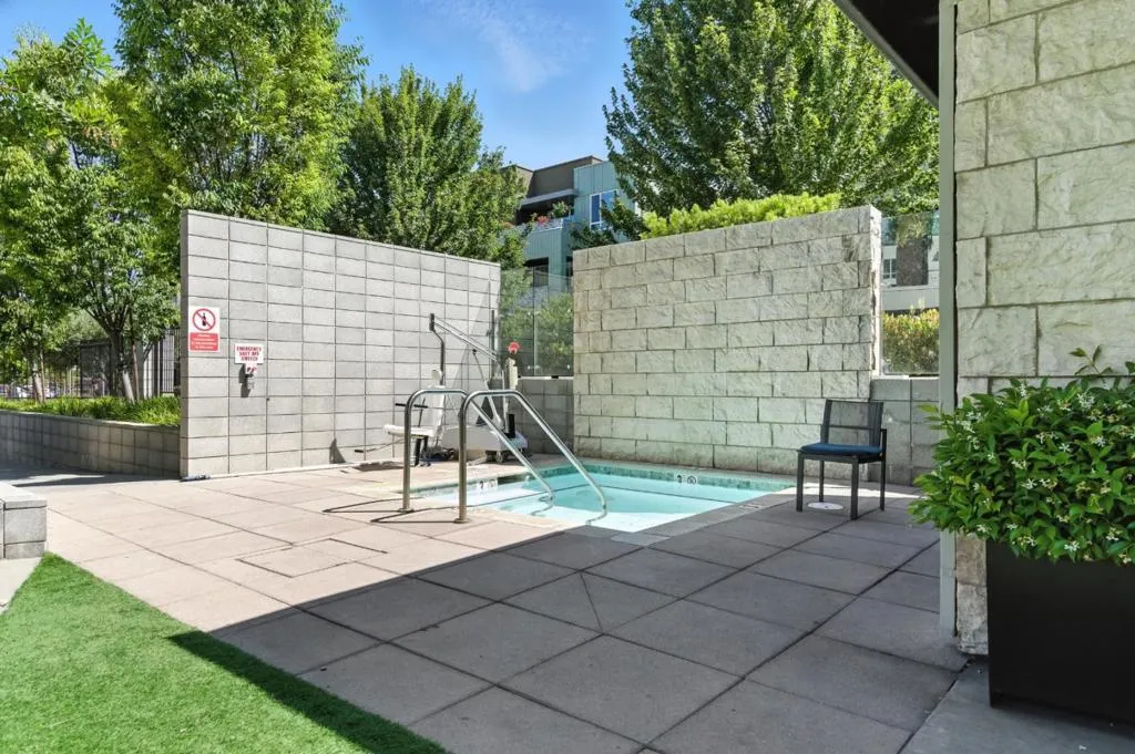 Fremont, California 94539, United States, 3 Bedrooms Bedrooms, ,2 BathroomsBathrooms,Residential,Active,161430