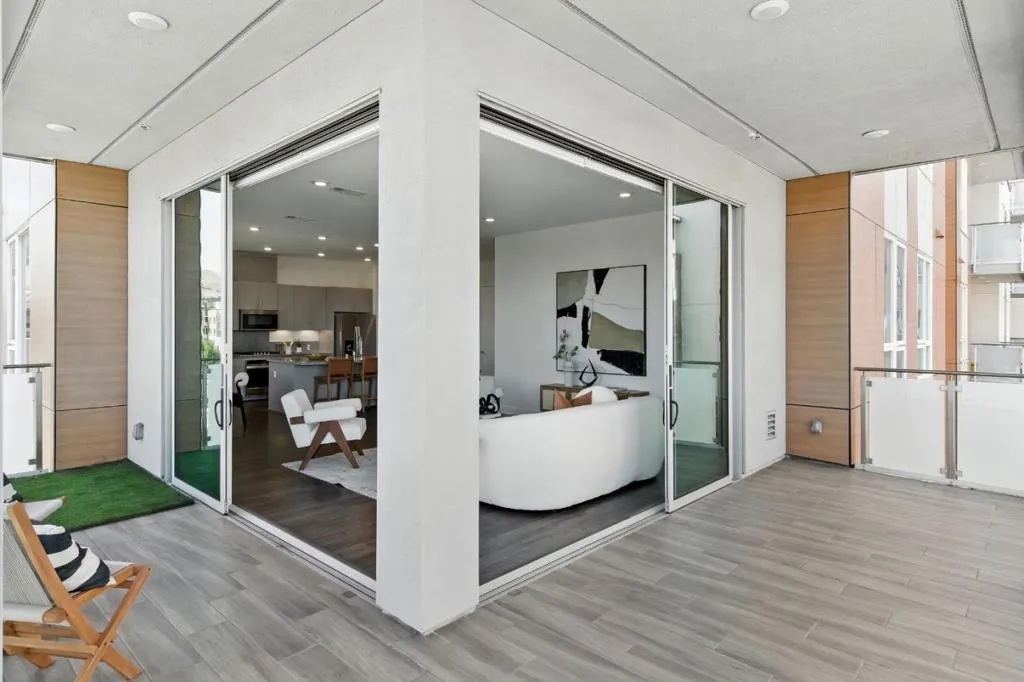 Fremont, California 94539, United States, 3 Bedrooms Bedrooms, ,2 BathroomsBathrooms,Residential,Active,161430