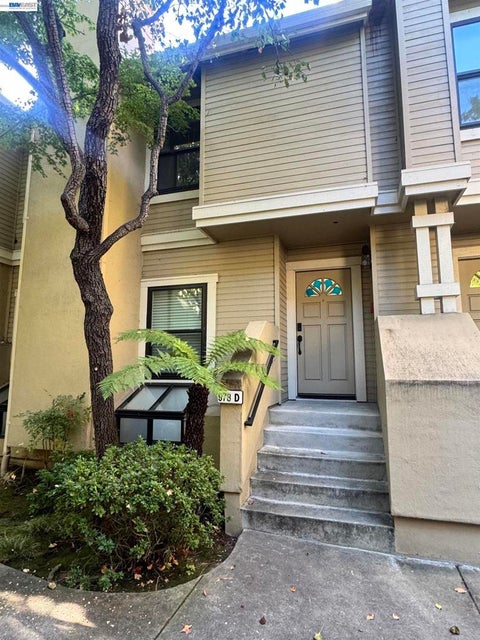Photo of 978 La Mesa Ter TER, Sunnyvale, CA 94086 (MLS # 41151453)