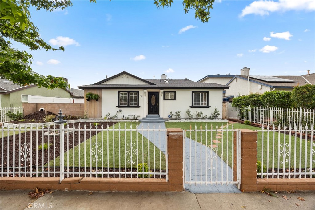 11213 Haskell Avenue