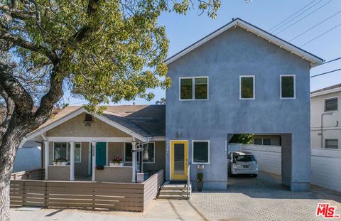 Photo of 3310 S Durango Avenue, Los Angeles, CA 90034 (MLS # 26645973)