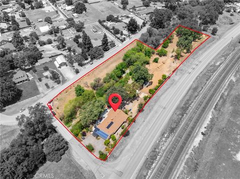 Photo of 9265 Linden Avenue, Atascadero, CA 93422 (MLS # NS26143558)