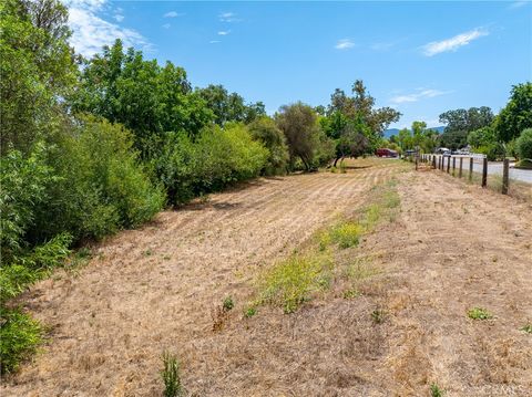 Tiny photo for 9265 Linden Avenue, Atascadero, CA 93422 (MLS # NS26143558)